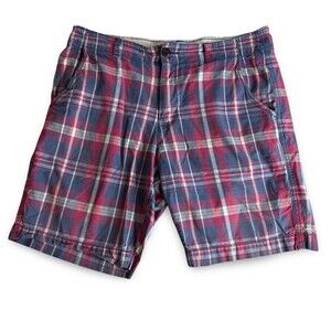 AMERICAN EAGLE OUTFITTERS Plaid Shorts Red Blue Preppy Classic Summer